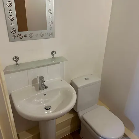 City Centre 3 Bedrooms Apartment With Parking Nottingham Exterior photo