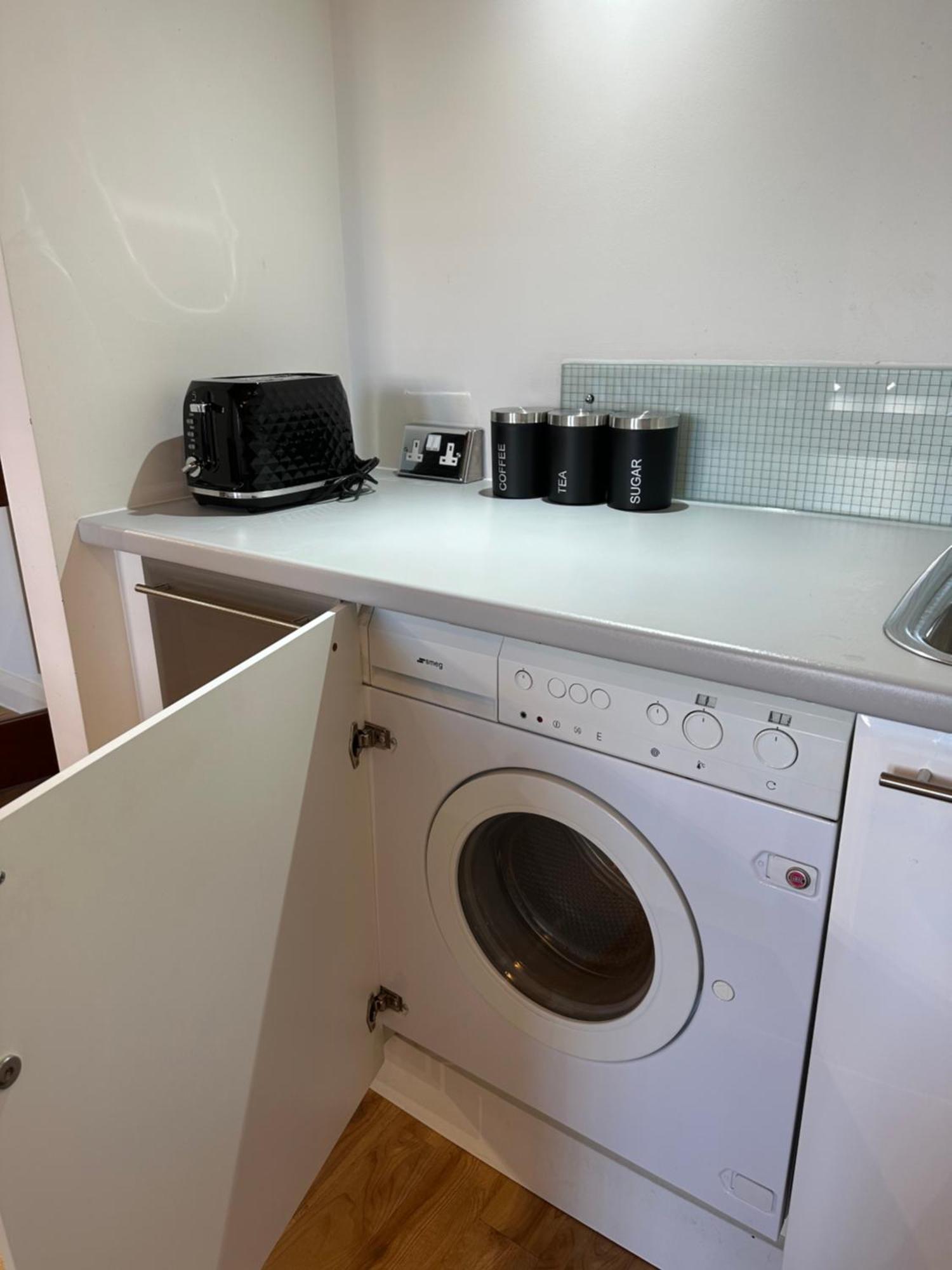 Апартаменты Centre 3 Bedrooms With Parking *