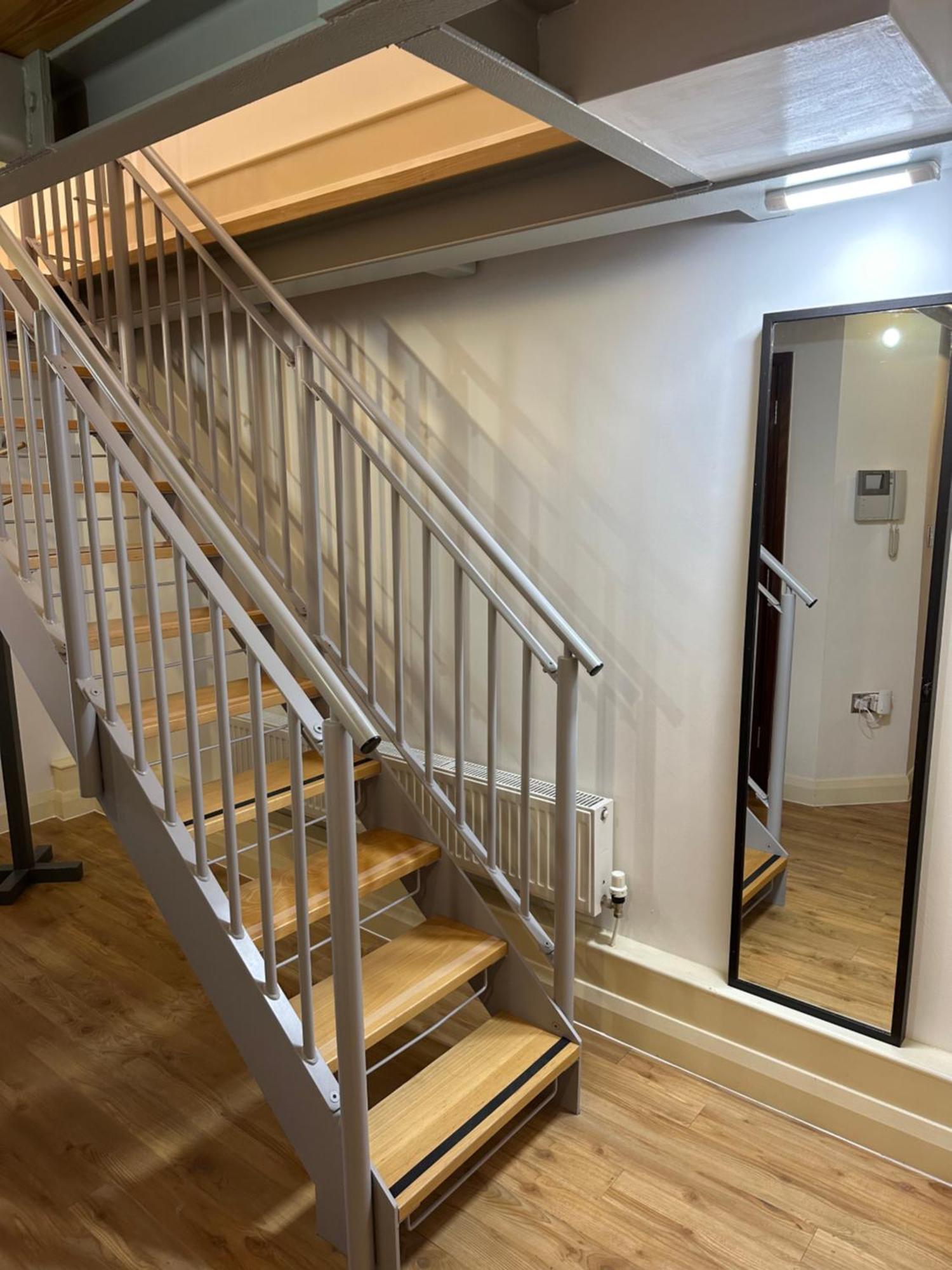 Апартаменты Centre 3 Bedrooms With Parking